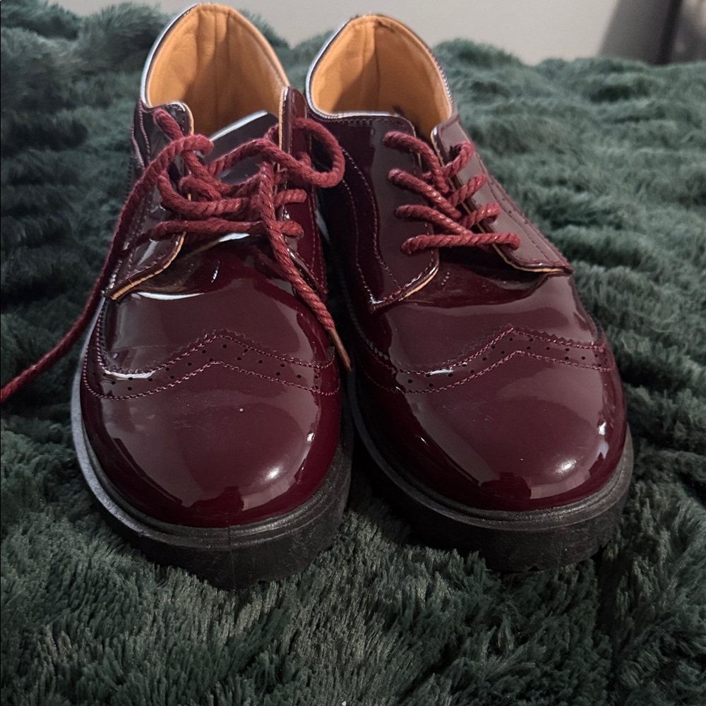 Burgundy Patent Leather Oxford Shoes